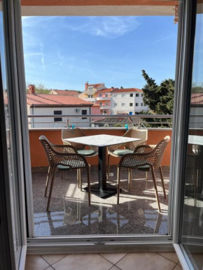 Apartment Sunny